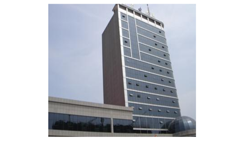 江蘇省建工使用薩都奇特級防火卷簾門、電動擋煙垂壁